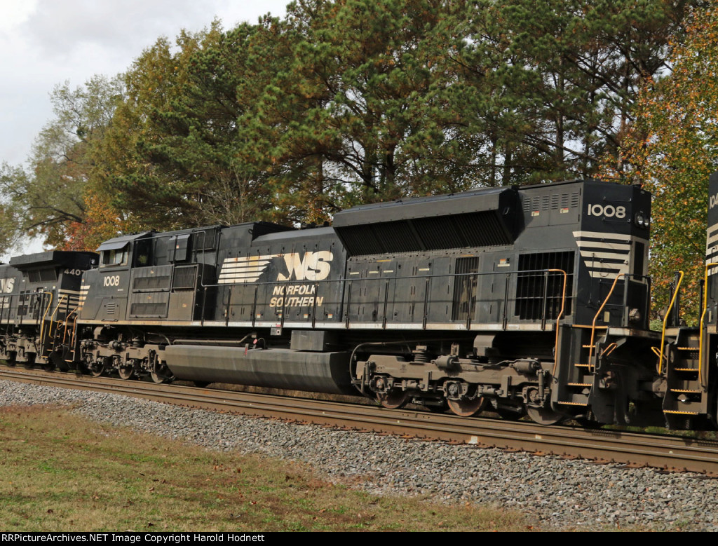 NS 1008